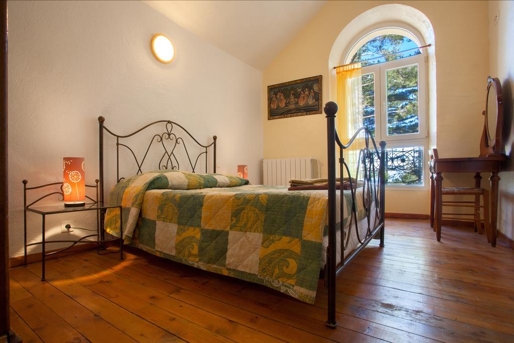 Casa Alta Bed & Breakfast Vizzavona Oda fotoğraf